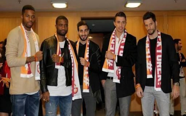 Korsan Bileklik skandalı Galatasarayı üzdü