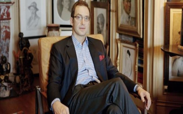 Ömer Koç, kahveye aşk acısı adını takmış
