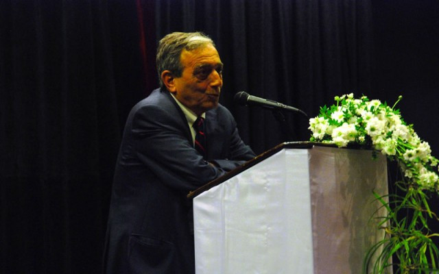 Tosun Terzioğlu hayatını kaybetti