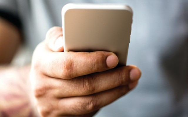 Facebook ve Twitter paralı mı oluyor?