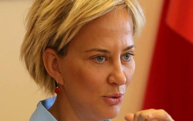 CHP'ye belli gruplar egemen oldu dedi