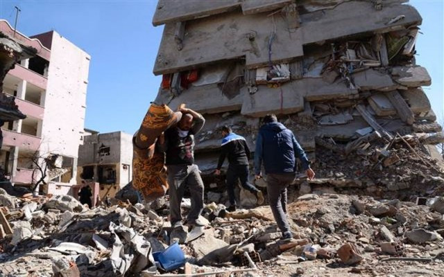 79 gün sonra Cizre'de kamu düzeni...