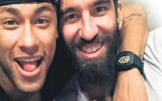 Neymar’ın sahte saati ortalığı karıştırdı