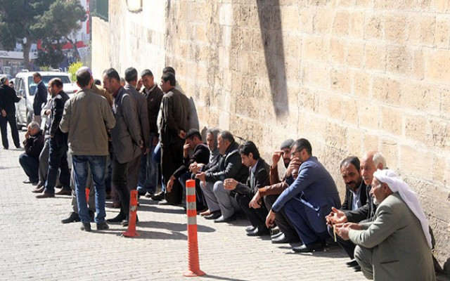 Sevgili vahşeti; Boğdu yetmedi yaktı