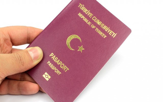 Vize kalkıyor harçlar kalıyor