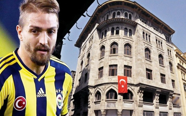 Caner Erkin otelci oluyor