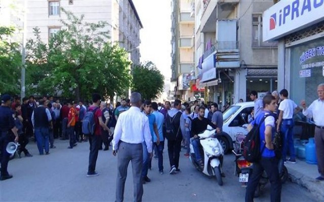 Kilis'te Katyuşa mermileri 4 can aldı