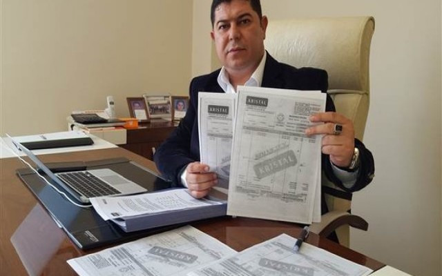 CHP’ye 2 milyonluk bayrak davası