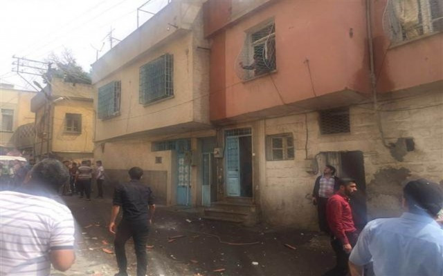 Kilis'e yine roketatar mermisi: 6 yaralı