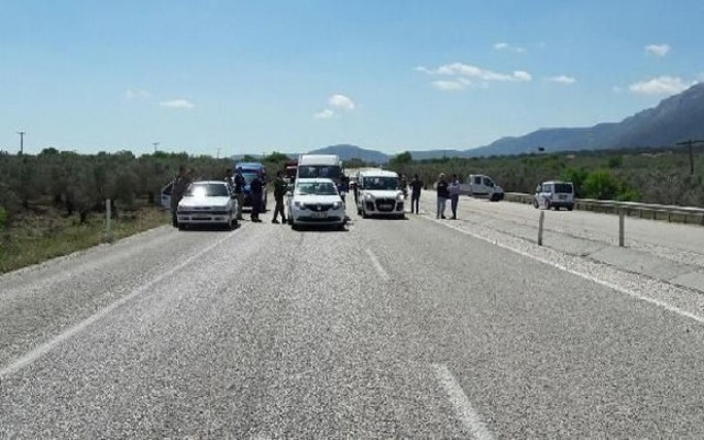 Soma'da yola tuzaklanan bomba patladı