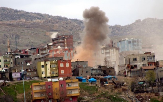 Keskin nişancılar tankla vuruluyor