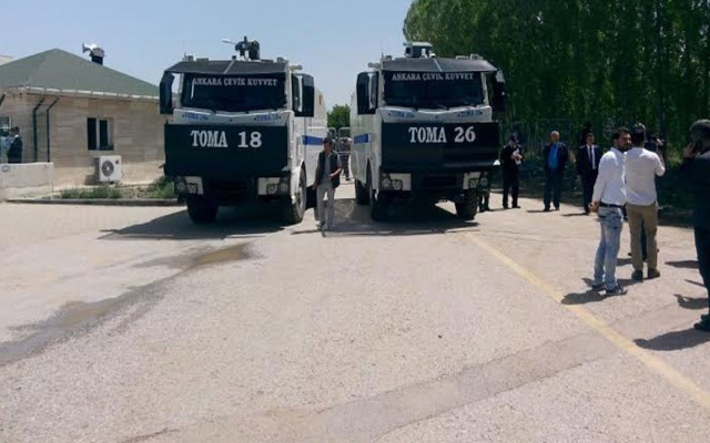Ankara’da yollar şimdiden kesildi!