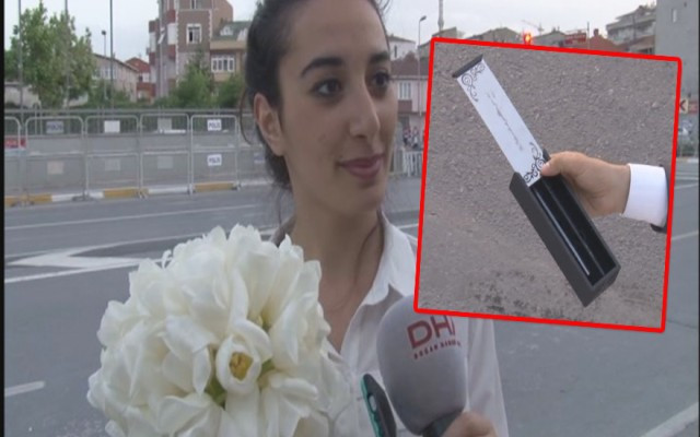 Gelin buketini kaptı, ayetli kalemi aldı