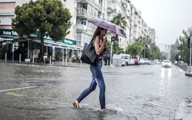 Meteorolojiden flaş uyarı! Öğle saatlerine dikkat