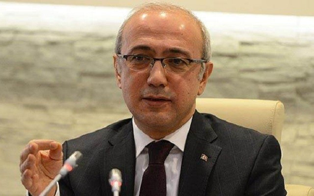 Davutoğlu'na teşekkür eden tek isim o oldu!