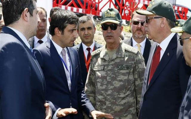 Erdoğan'ın damadı insansız aracı tanıttı