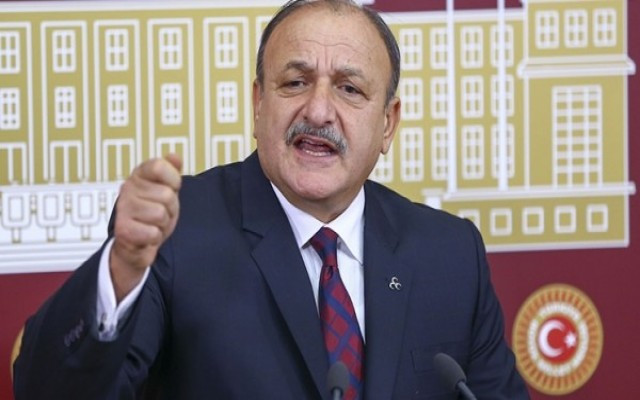 Oktay Vural: MHP bitti dedi mi