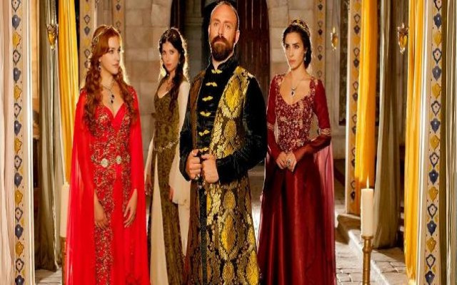 Halit Ergenç'e rekor ücret