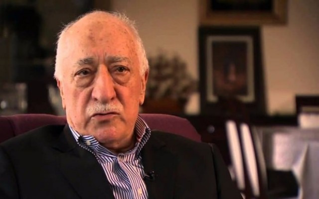 Gülen Iade etmeyin diye adeta yalvardı