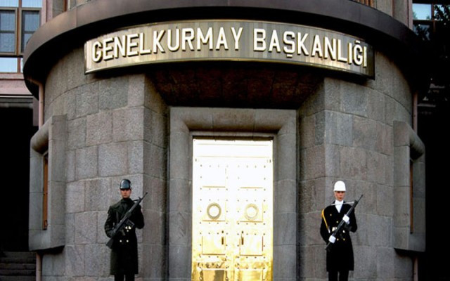 99 albay, general ve amiralliğe yükseltildi
