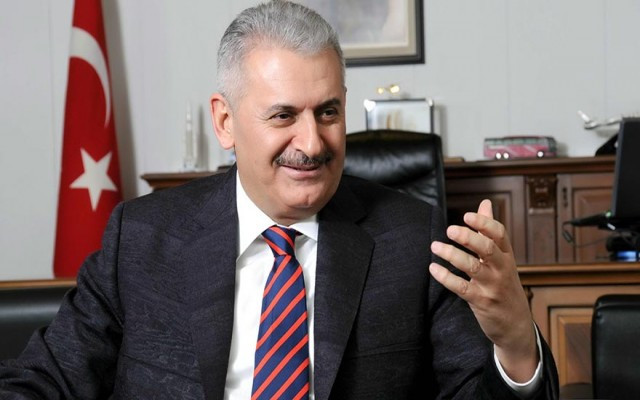 Başbakan da davalarını çekti