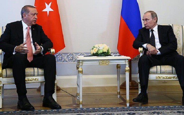 Erdoğan ve Putin görüşmesinden ilk kare