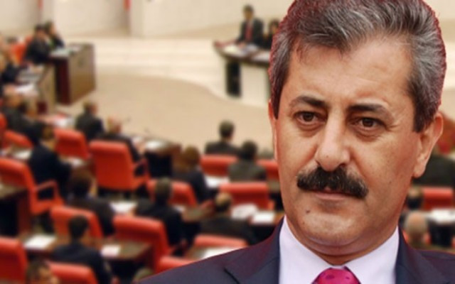 AKP'li vekilin kardeşine FETÖ gözaltısı
