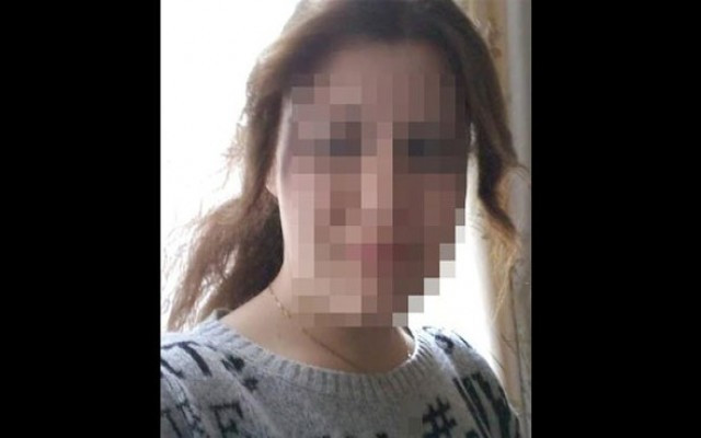 Doğurduğu bebeği çöp kovasına attı