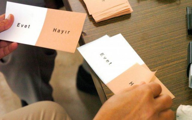 Ak Parti'nin referandum sloganı belli oldu