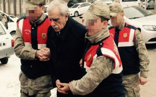 AK Partili vekillerden Ahmet Türk tepkisi