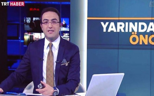 Eski spiker Yunanistan'a kaçarken yakalandı