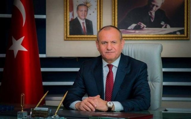 Bir Belediye başkanı daha istifa etti