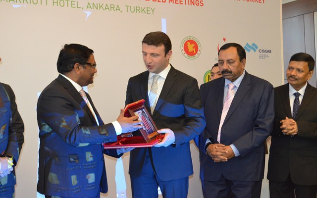 Türkiye Bangladeş'le ilaç işbirliği yapacak