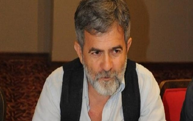 Ünlü gazeteciye aracında silahlı saldırı