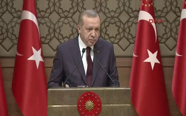 Erdoğan'dan CHP'ye eşcinsel kotası tepkisi