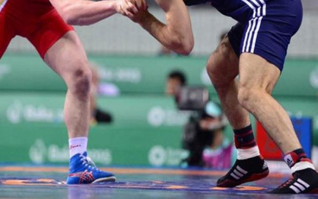 Güreş turnuvası diye yurtdışına  kaçmaya çalıştı