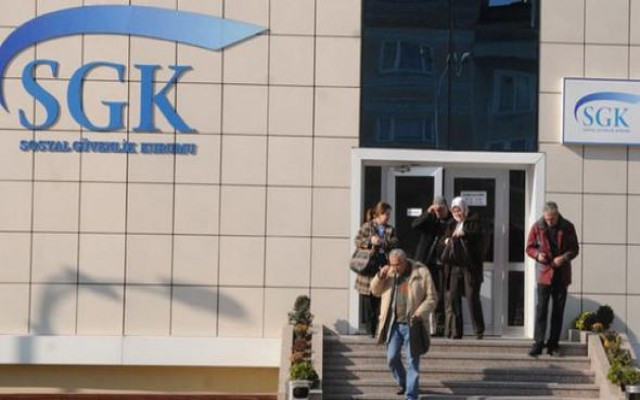 Kimin ne iş yaptığı belli alacak