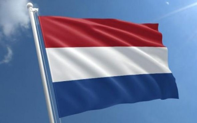 Hollanda kaçak subaylara kapısını açtı