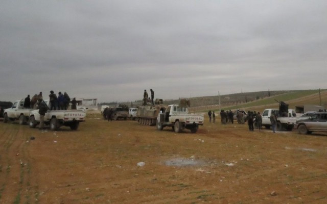 El Bab’da 2 canlı bomba kendini patlattı