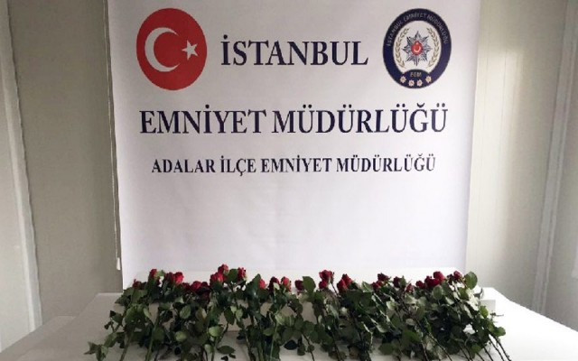 Güller suç aleti oldu