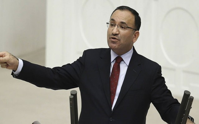 Bakan açıkladı referandum 16 Nisan...