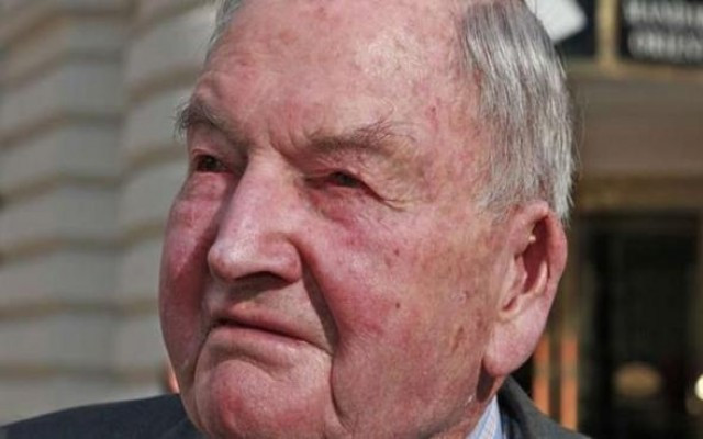 Dünyanın en zengin adamı Rockefeller öldü