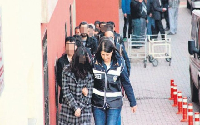 İstanbul'da FETÖ’ye piknik baskını