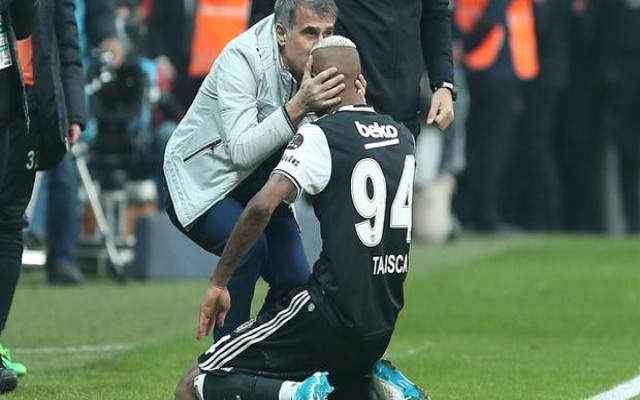 Beşiktaş zirvede tek başına