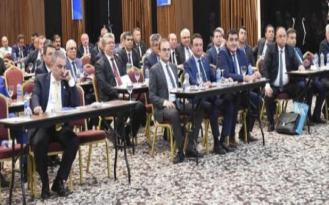 Kılıçdaroğlu Kurultay için tarih verdi