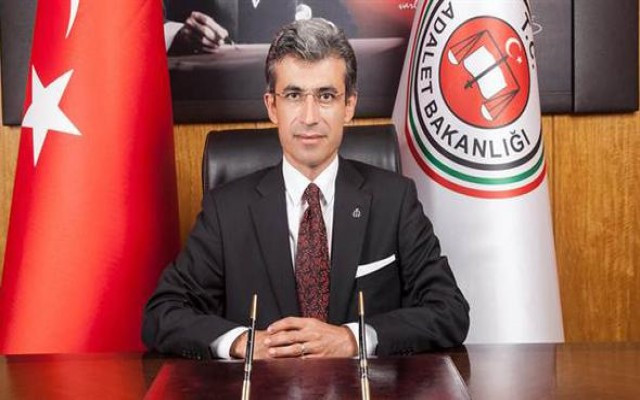 Başsavcı korkunç kazada hayatını kaybetti