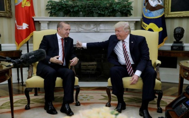 Trump Fetö tutuklusu Papaz'ın iadesini istedi