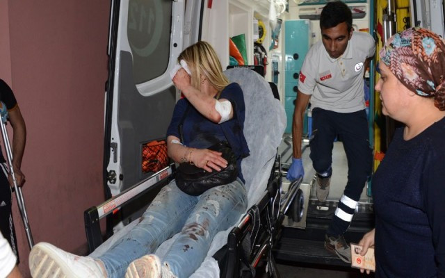 Alacağını tacizle tahsil etmek istedi