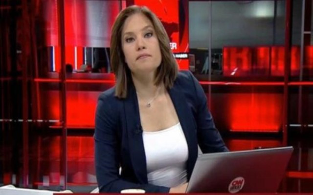Nevşin Mengü: Temizlikçilik yaparım