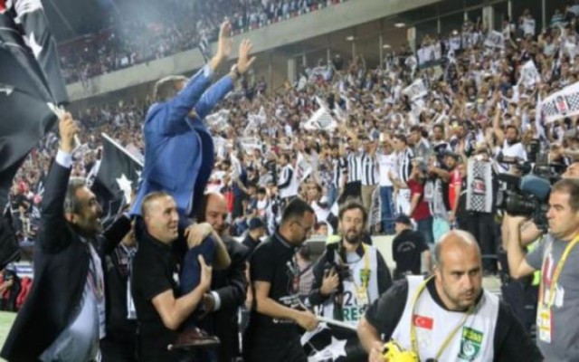 Şampiyonluğun ardından Beşiktaş'ta ilk ayrılık